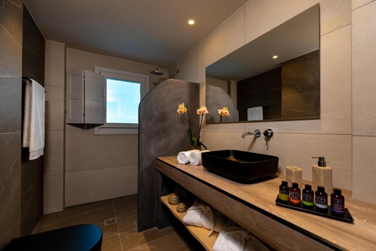 Neoma Luxury Suites Karterádosz Kültér fotó