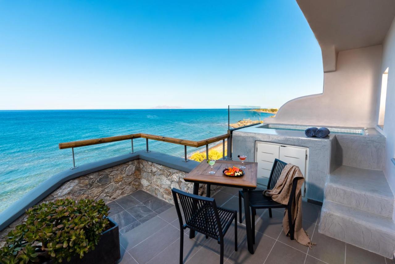 Neoma Luxury Suites Karterádosz Kültér fotó
